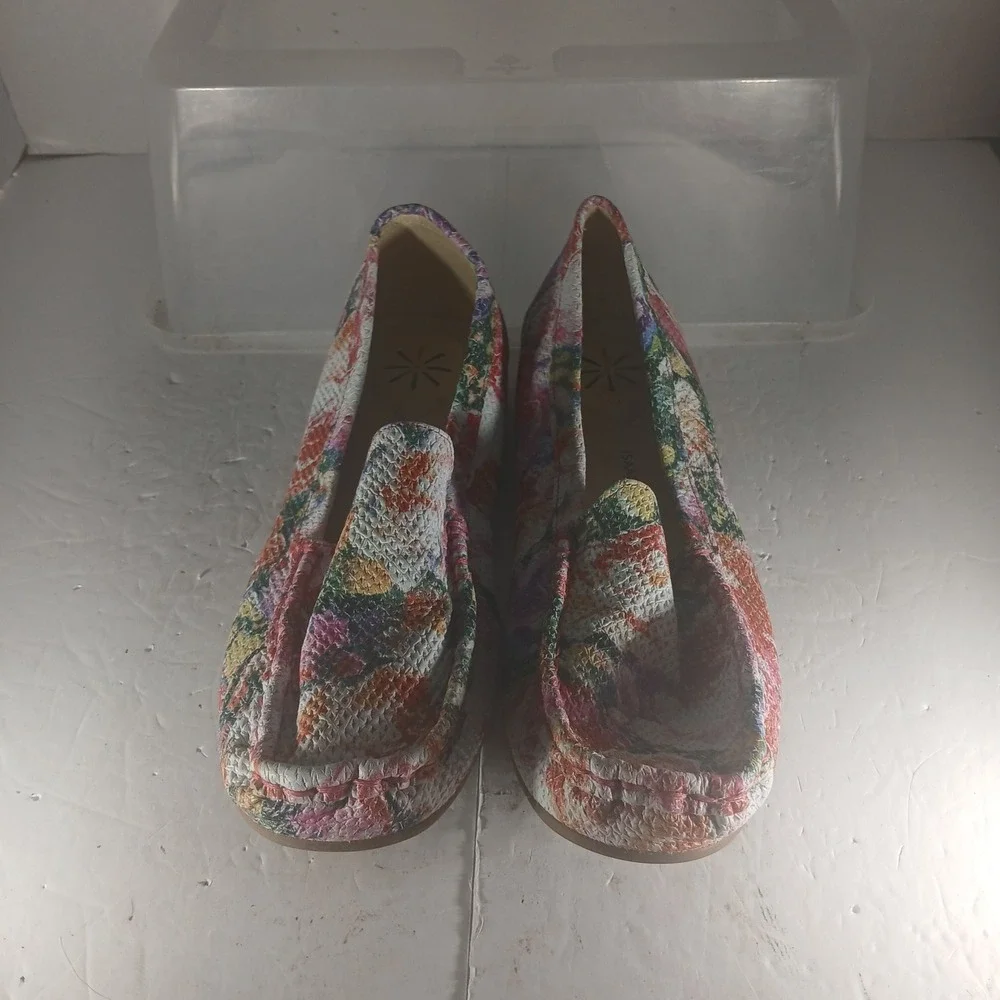 Isaac Mizrahi Live Imangelica Loafers 8.5W Multicolor Floral Leather Flats